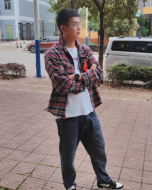 刘刘刘